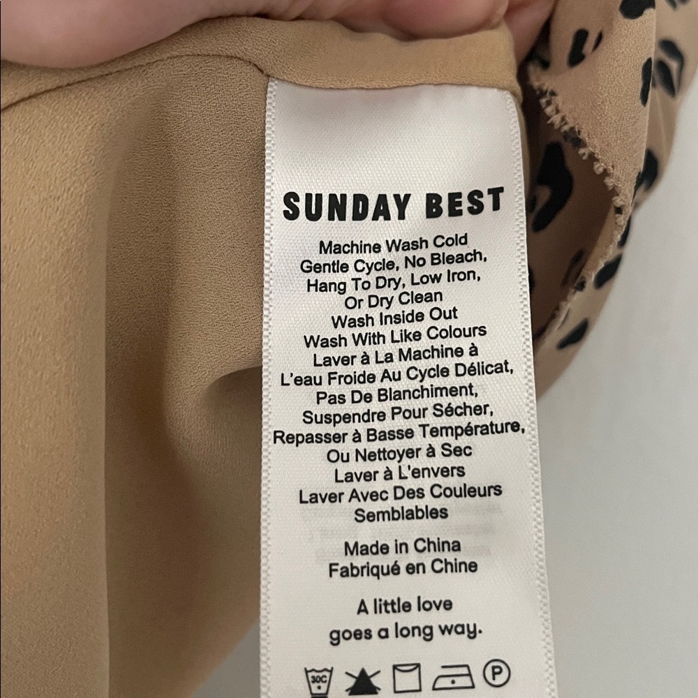 Aritzia Sunday Best Savoy Wrap Dress in size 2 - Picture 6 of 9